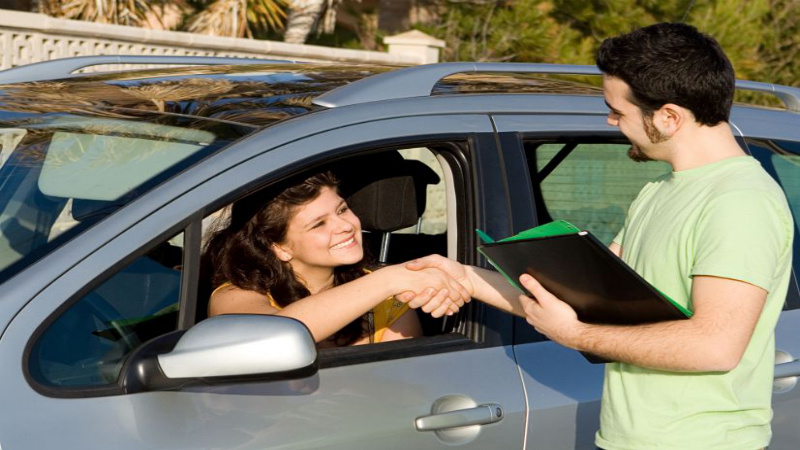 Why You Should Buy Used Cars in Palos Hills