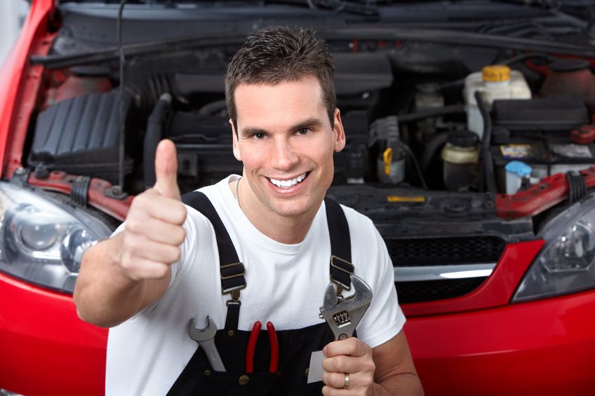 Car Repair Personnel in Davenport IA to Help You under Precarious Situation