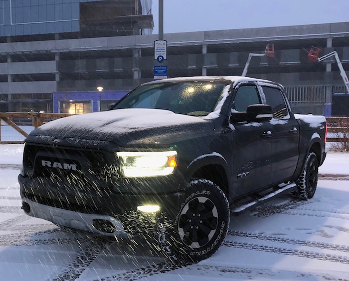Dodge Dealership in El Paso, TX, Shares Great Holiday Travel Tips